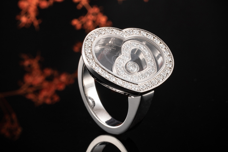 Chopard Happy Spirit Diamonds Hearts Ring Herz mit Diamanten in Weißgold 