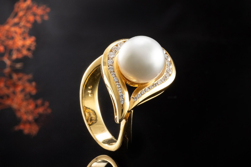 Perlenring Ring Perle Diamanten geschwungen in Gold 750 Juwelier Leicht 