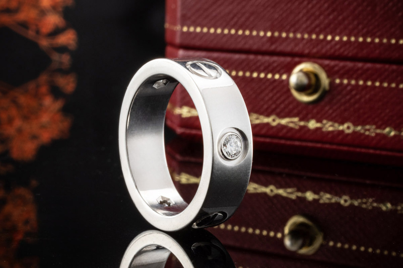 Cartier Love Ring mit 3 Diamanten in 750er Weißgold Großes Modell 50 OVP 