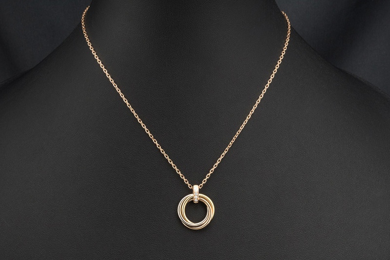Cartier Trinity Collier Anhänger Mittleres Modell mit Diamanten Full Set 