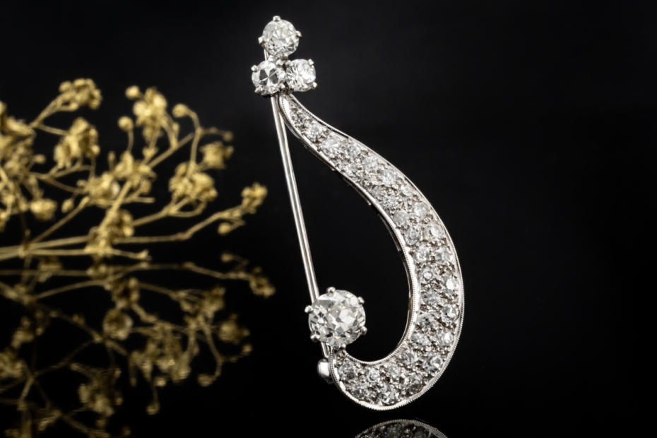 Elegante Brosche Musiknote Vintage Nadel mit Diamanten in 750er Weißgold 
