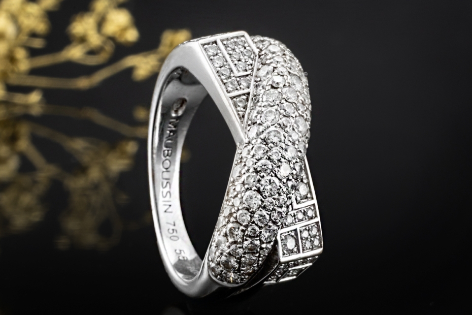 Mauboussin Paris Ring Crossover Design mit Diamanten in 750er Weißgold 