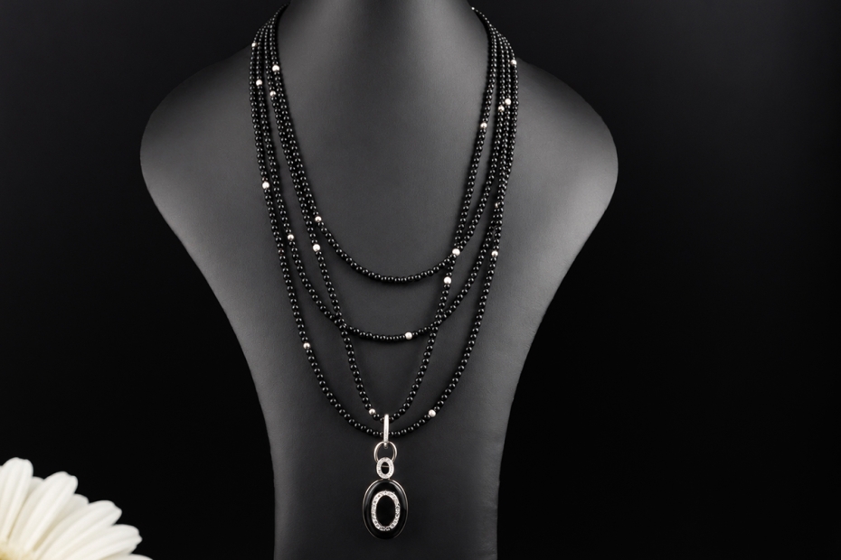 Exklusives Onyx Diamant Collier Kette und Anhänger wandelbar in Weißgold 