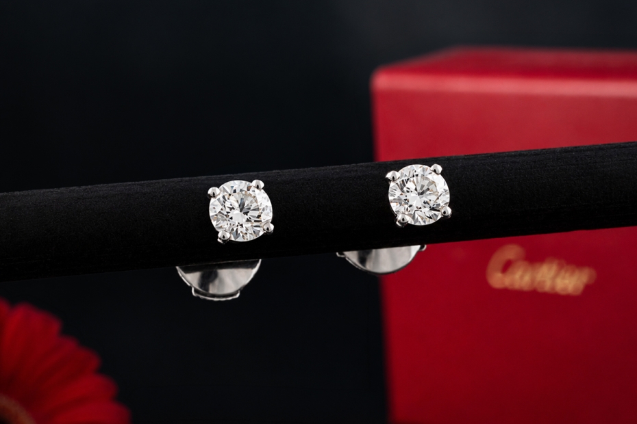 Cartier 1895 Solitär Ohrstecker Diamant je 0,25 Carat Weißgold Full Set 