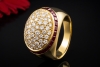 Ovaler Pavé Diamant Ring mit Rubinbesatz Gelbgold 750 Goldschmiedearbeit 