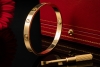 Cartier Love Armreif Armband Neues Modell in Gelbgold 750 Gr 18 Full Set 