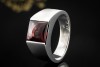 Cartier Tank Ring mit Granat Rhodolith Großes Modell in 750er Weißgold 
