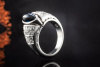 Weißgold Ring mit Navette Saphir Cabochon und Diamanten Juwelier Leicht 