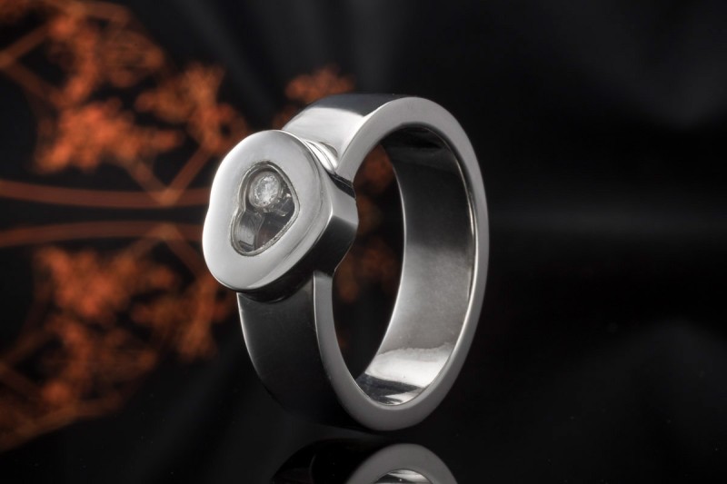 Chopard Happy Diamonds Ring Solitär Herz mit Diamant in 750er Weißgold 