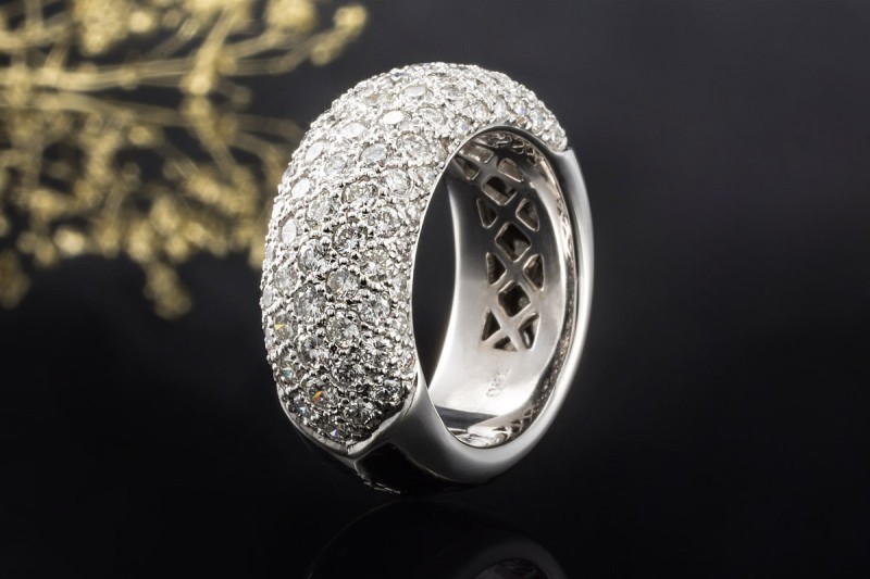 Ring mit 2,87 Carat Diamanten Goldschmiedearbeit Bandring Weißgold 750 