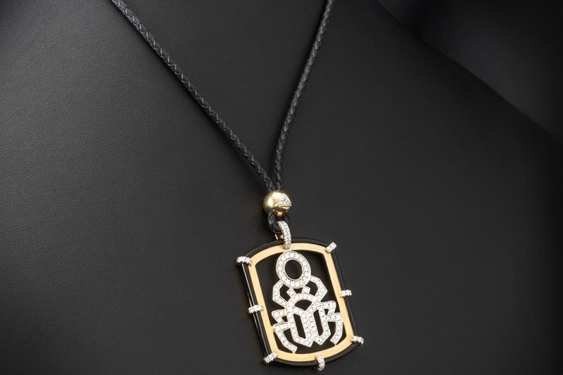 Collier Kette Schutzsymbol Skarabäus Diamanten Lederkette 750er Gelbgold 