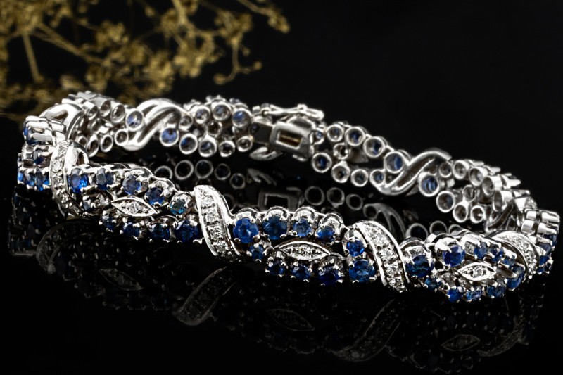 Saphir Armband Klassische Goldschmiedearbeit mit Diamanten Weißgold 750 