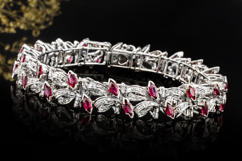 Vintage Armband Marquise Rubine und Altschliff Diamanten in Weißgold 750 