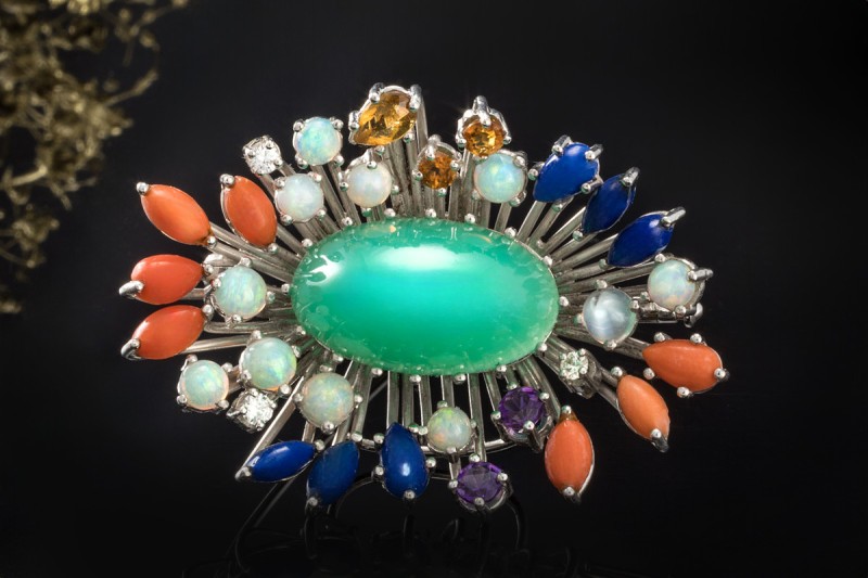 Chrysopras Brosche mit Koralle Lapislazuli Opal Edelsteinen Weißgold 750 