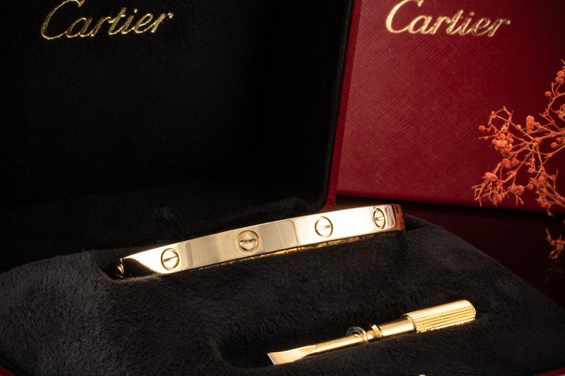 Cartier Love Armreif Armband Bracelet in 750er Gelbgold Gr. 19 Full Set 