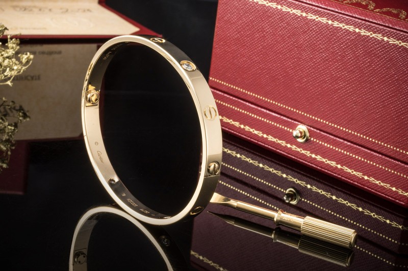 Cartier Love Armreif Armband Bracelet Diamanten Gelbgold Gr. 19 Full Set 