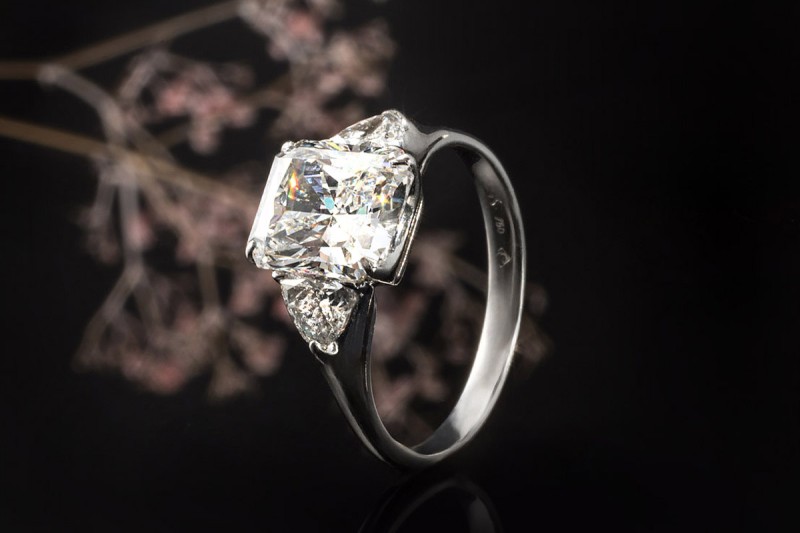 H.Stern Ring mit Diamant Radiant 2,5 Carat eckig Verlobungsring Weißgold 