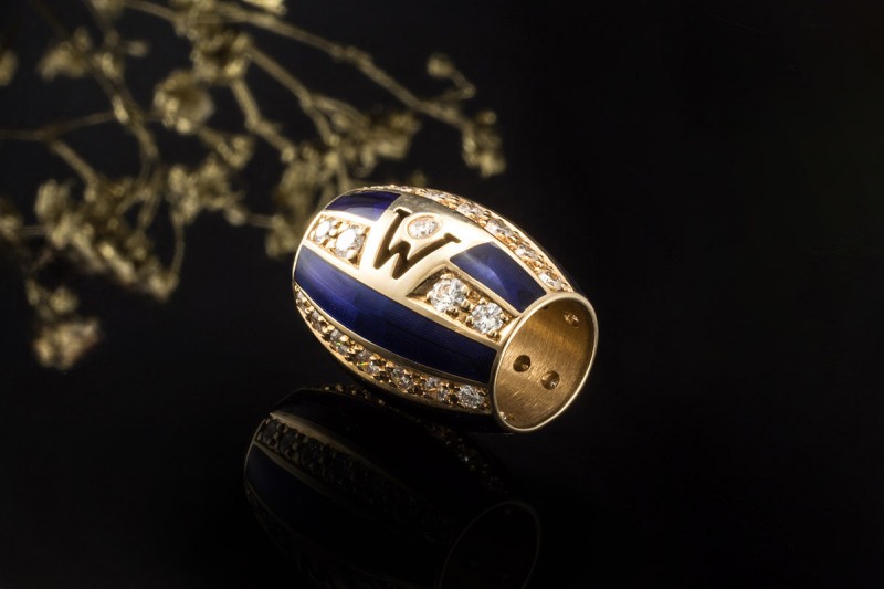 Wellendorff Ronde Anhänger Salome Blau 0,72 Ct. Diamanten 750er Gelbgold 