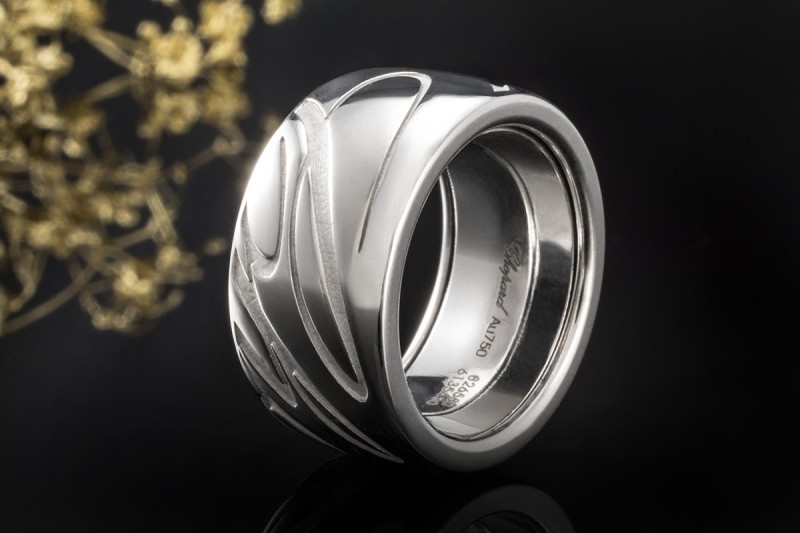 Chopard Chopardissimo Ring Drehring mit Schriftzug 53 in 750er Weißgold 