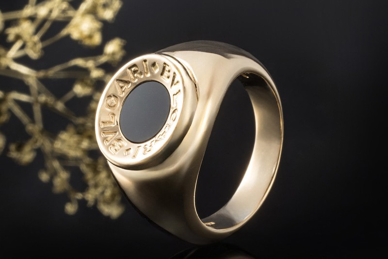 BVLGARI Ring mit Onyx Schwarz in Siegelring Massiv 750er Gelbgold Unisex 