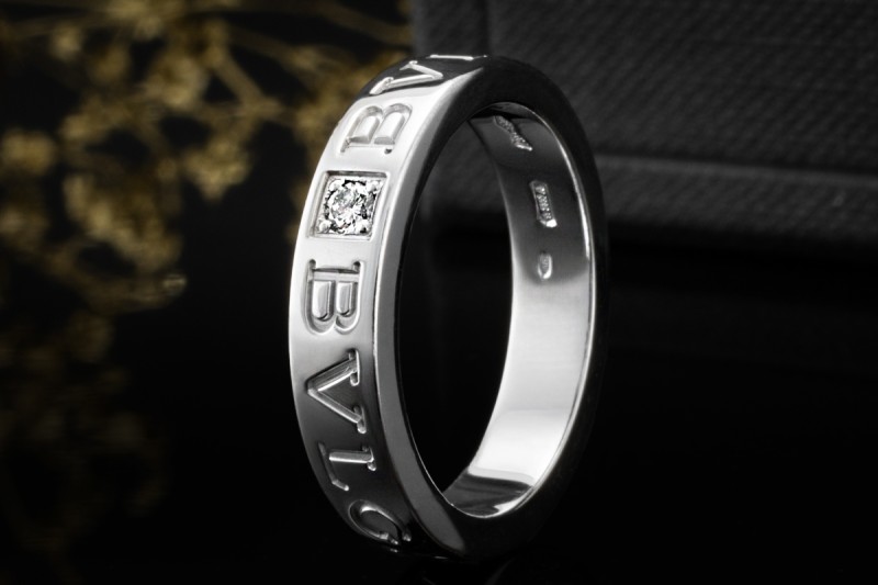 BVLGARI B.zero1 Ring Essential Band Solitär Diamant in Weißgold 750 OVP 