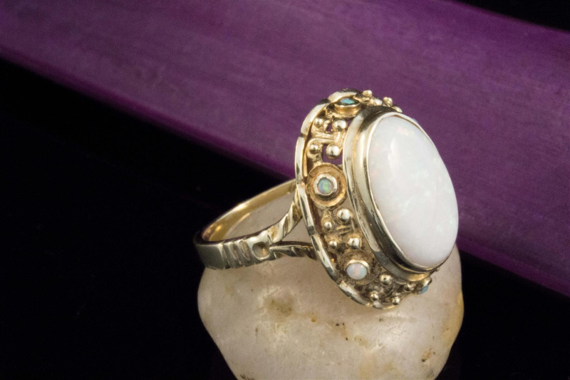 Facettenreicher großer Opal in verschnörkeltem 585 GOLD 14 Karat RING 