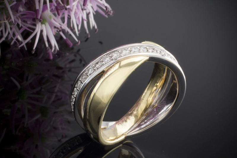 Verschlungener Designer Ring DoppelRing mit Brillanten in 585er Gold Bicolor 