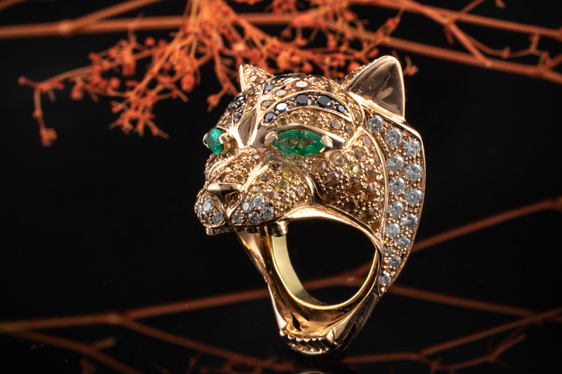 Tiger Panther Design Ring Citrin Brillanten schwarz weiß Smaragd Rotgold 