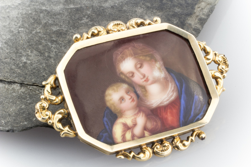 Maria & Jesuskind Brosche Nadel mit Lupenmalerei in 585 Gold  