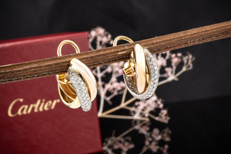 Cartier trinity diamond earrings best sale