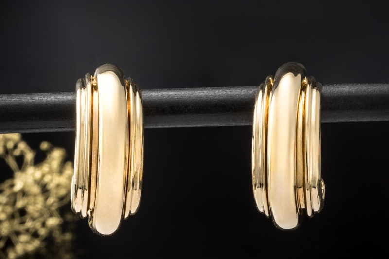 Piaget Possession Ohrringe Creolen Bewegliche Ohrstecker in Gelbgold 750 