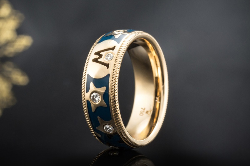 Wellendorff Vintage Ring Sternenhimmel Blau mit Diamanten 750er Gelbgold 