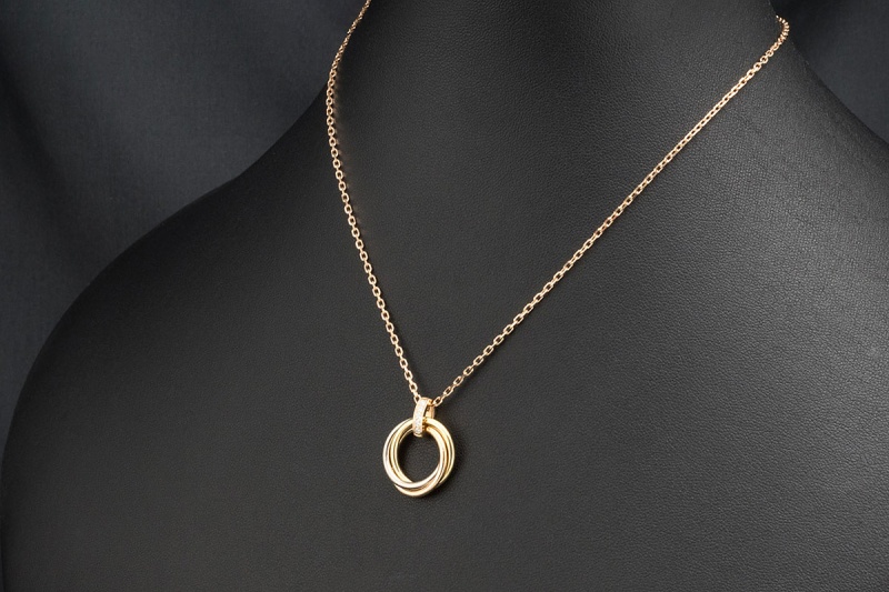 Cartier Trinity Collier Anhänger Mittleres Modell mit Diamanten Full Set 