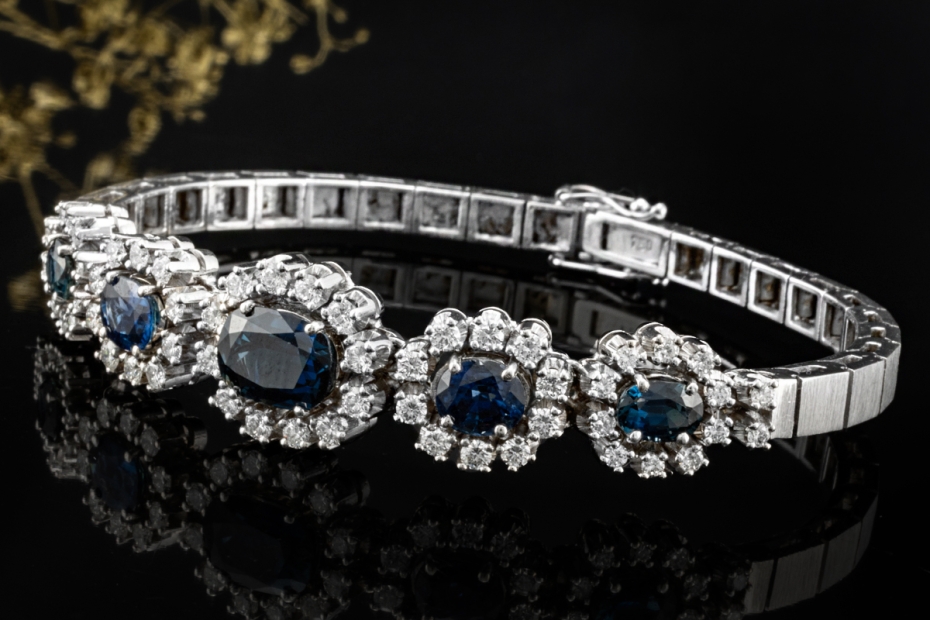 Vintage Saphir Armband Klassisch mit Diamanten mattiert in Weißgold 750 