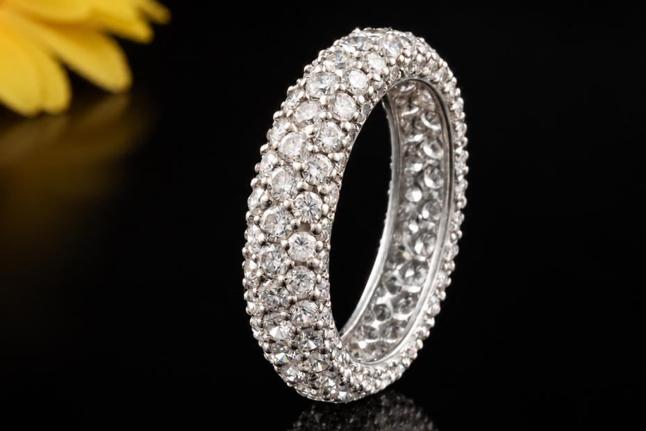 Exklusiver Memoire Ring Diamanten rundum 950er Platin Goldschmiedearbeit 