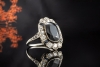 Antiker Ring Onyx Saphir Diamanten Goldschmiedearbeit 20er 30er Weißgold 