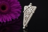 Art Déco Brosche Anstecknadel mit Diamanten spitz zulaufend Weißgold 750 