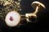 Manschettenknöpfe Belfiore Florenz mit Rubin und Perlmutt 750er Gelbgold 