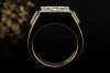 Siegelring Massiver Ring mit Diamanten Goldschmiedearbeit 750er Gelbgold 