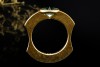 Niessing Solitär Ring mit grünem Stein Kratzmattes Design in Gelbgold 