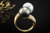 Perlen Ring Südsee und Tahiti Zuchtperle mit Diamanten in 750er Gelbgold 