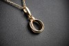Cartier Trinity Charm Anhänger mit Karabiner 3 Ringe Gold 750 Zertifikat 