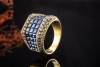 Ring Princess Cut Saphire und Diamanten Invisible Setting in Gelbgold 