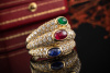 Cartier Ring Masterpiece mit Rubin Saphir Smaragd Brillanten in Gelbgold 