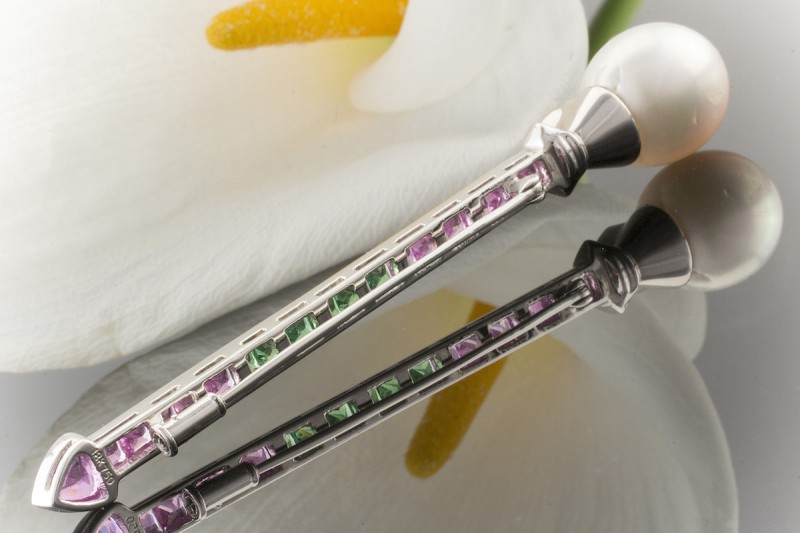 Brosche Nadel mit Südsee Perle Pink Saphir & Tsavorit in 750er Weißgold 