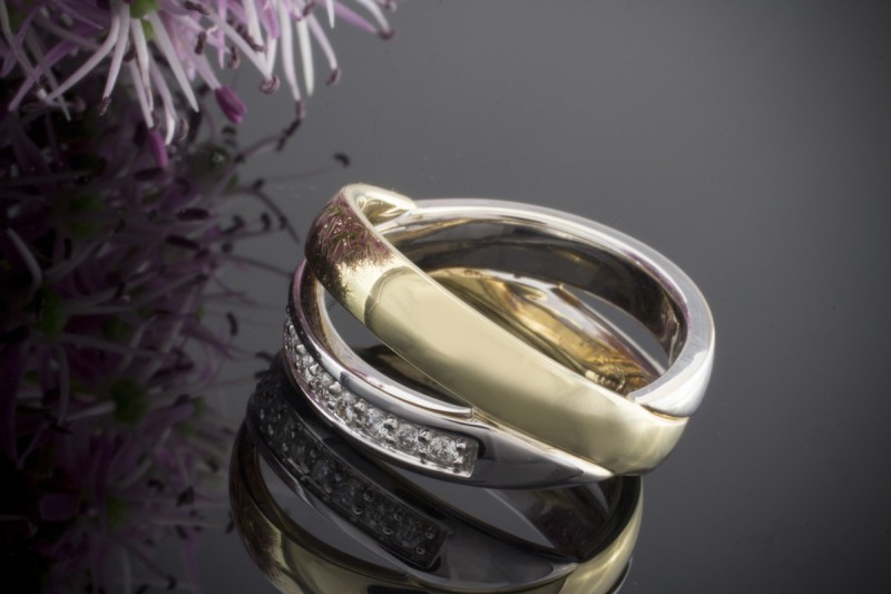 Verschlungener Designer Ring DoppelRing mit Brillanten in 585er Gold Bicolor 