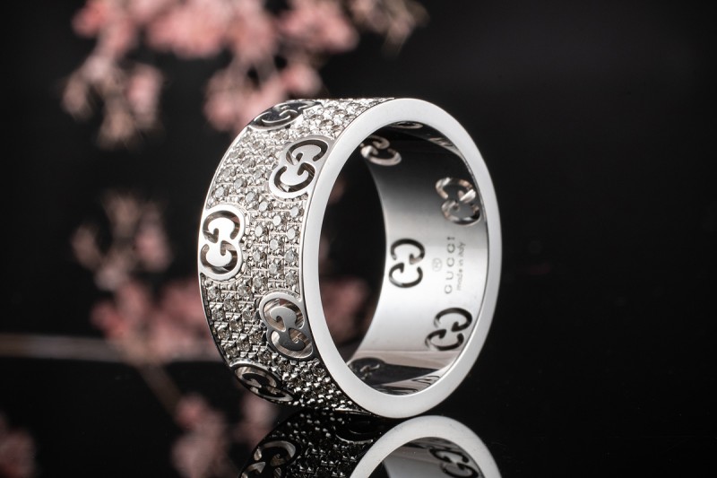 Gucci Ring Breiter Memoire Ring Bandring mit Diamanten in Weißgold 750 