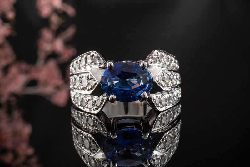 Bulgari BVLGARI Ring mit Saphir und Brillanten Diamanten 750er Weißgold 