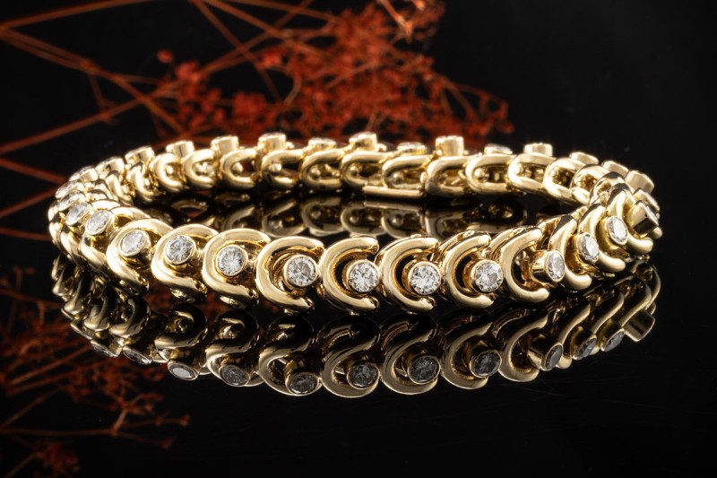 Van Cleef & Arpels Armband Vintage Tennisarmband mit Diamanten Gelbgold 