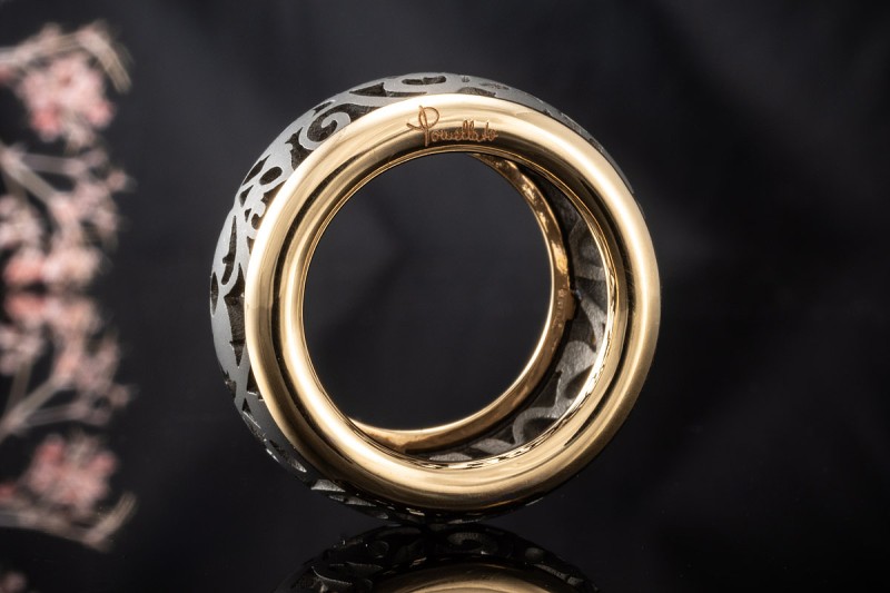 Pomellato Ring Arabesque Graue Titan Arbeit in Roségold 750 Ringgröße 53 
